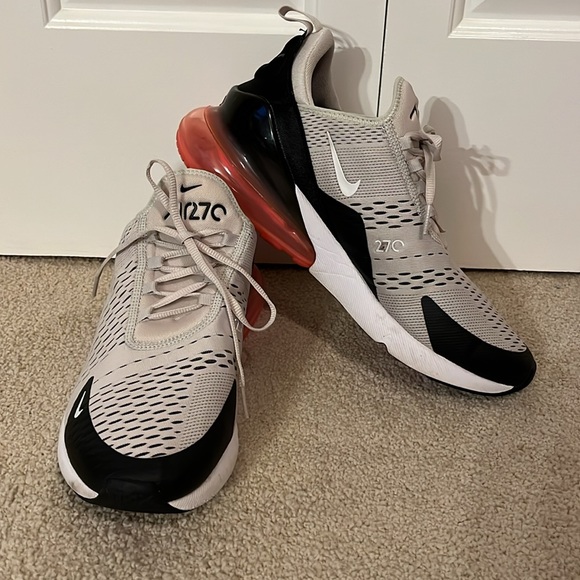 Nike Other - Men's Nike Air Max 270 sneakers AH8080-003